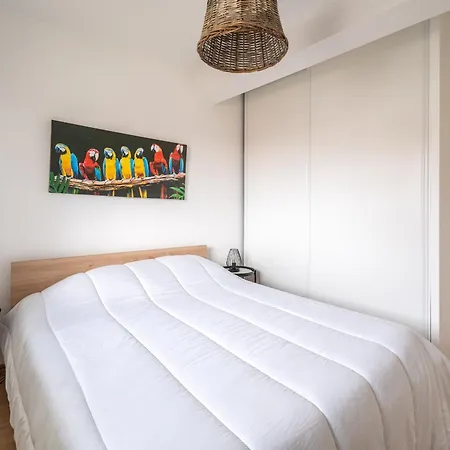 Apartment Moderne A 50m De L'ocean, Pour 4, Avec Parking A - Fr-1-50-154