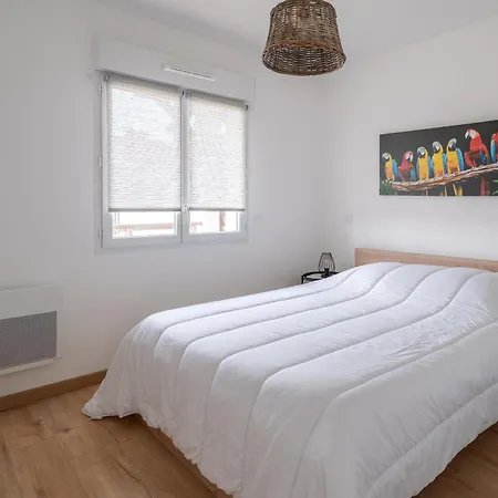 Apartment Moderne A 50m De L'ocean, Pour 4, Avec Parking A - Fr-1-50-154 *