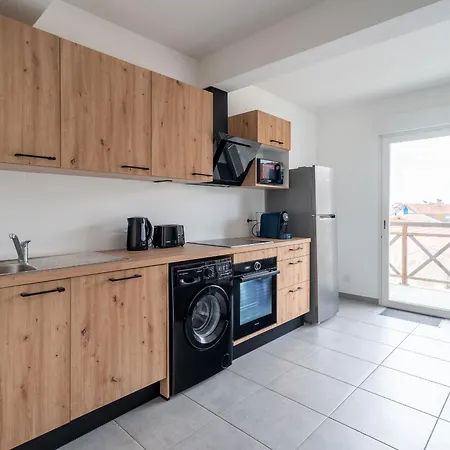 Moderne A 50m De L'ocean, Pour 4, Avec Parking A - Fr-1-50-154 Apartment Mimizan