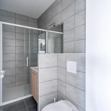 Moderne A 50m De L'ocean, Pour 4, Avec Parking A - Fr-1-50-154 Apartment